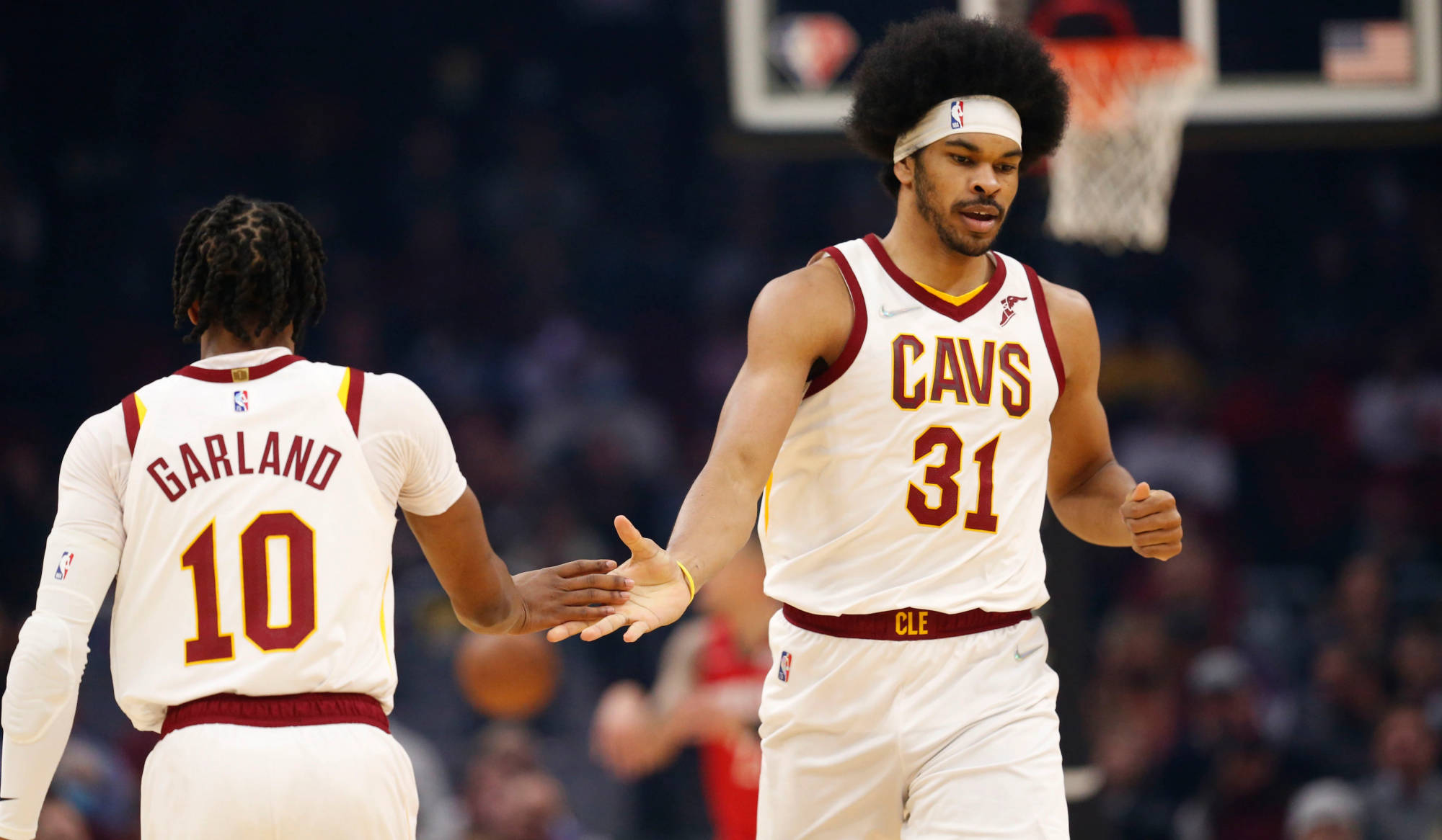 关于人对阵公牛，实力较量雄赳赳谁是棋坛高手，战绩斐然的信息