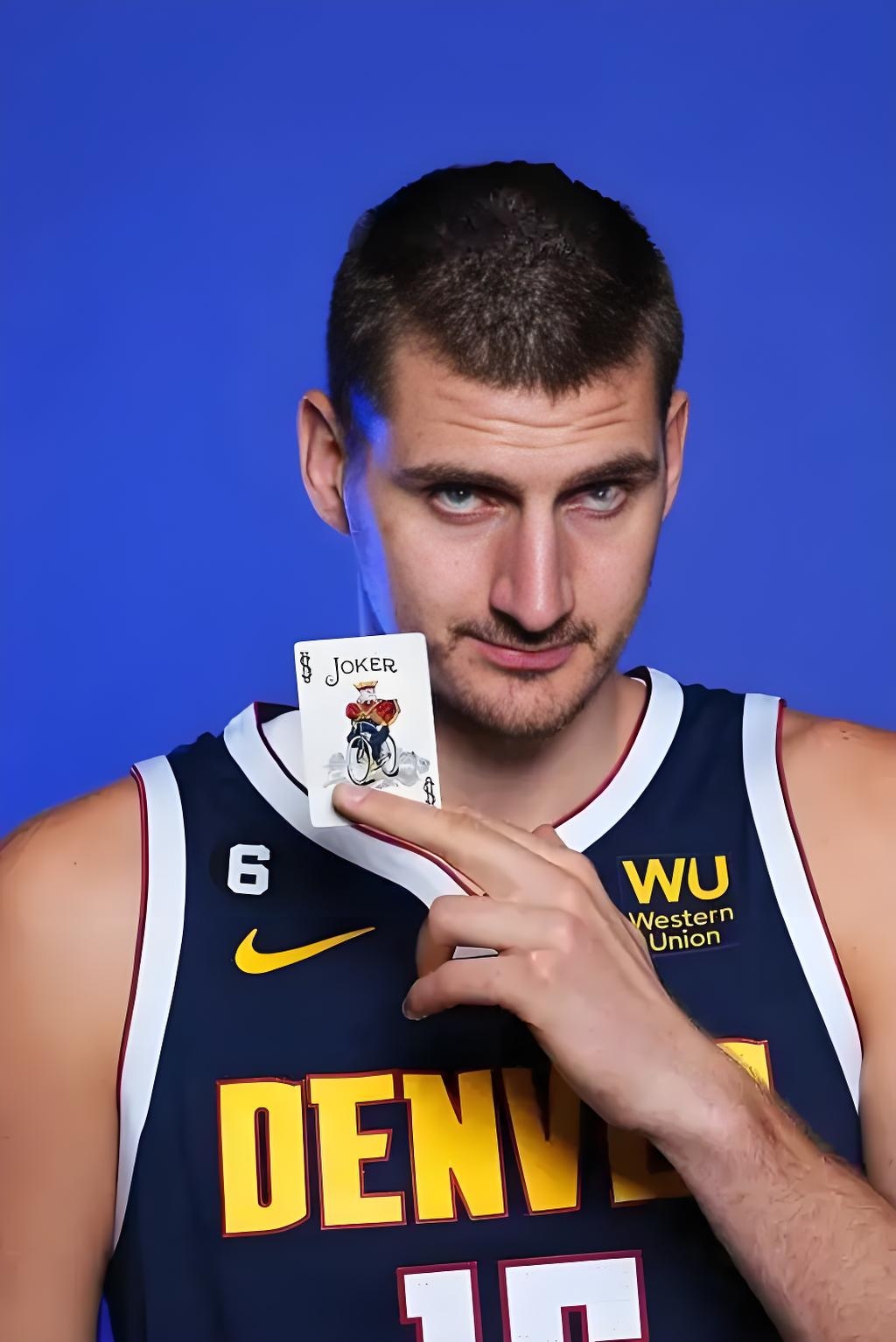 NBA球星个人表现优秀,获得赛季MVP殊荣,战绩斐然 NBA球星个人表现优秀,获得赛季MVP殊荣,战绩斐然