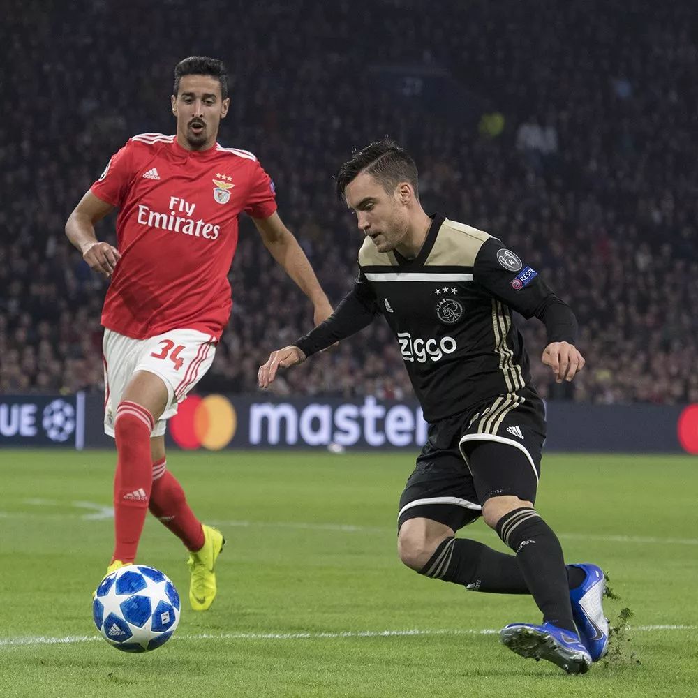 罗马主场艰难取胜，球迷欢腾，士气大振的简单介绍