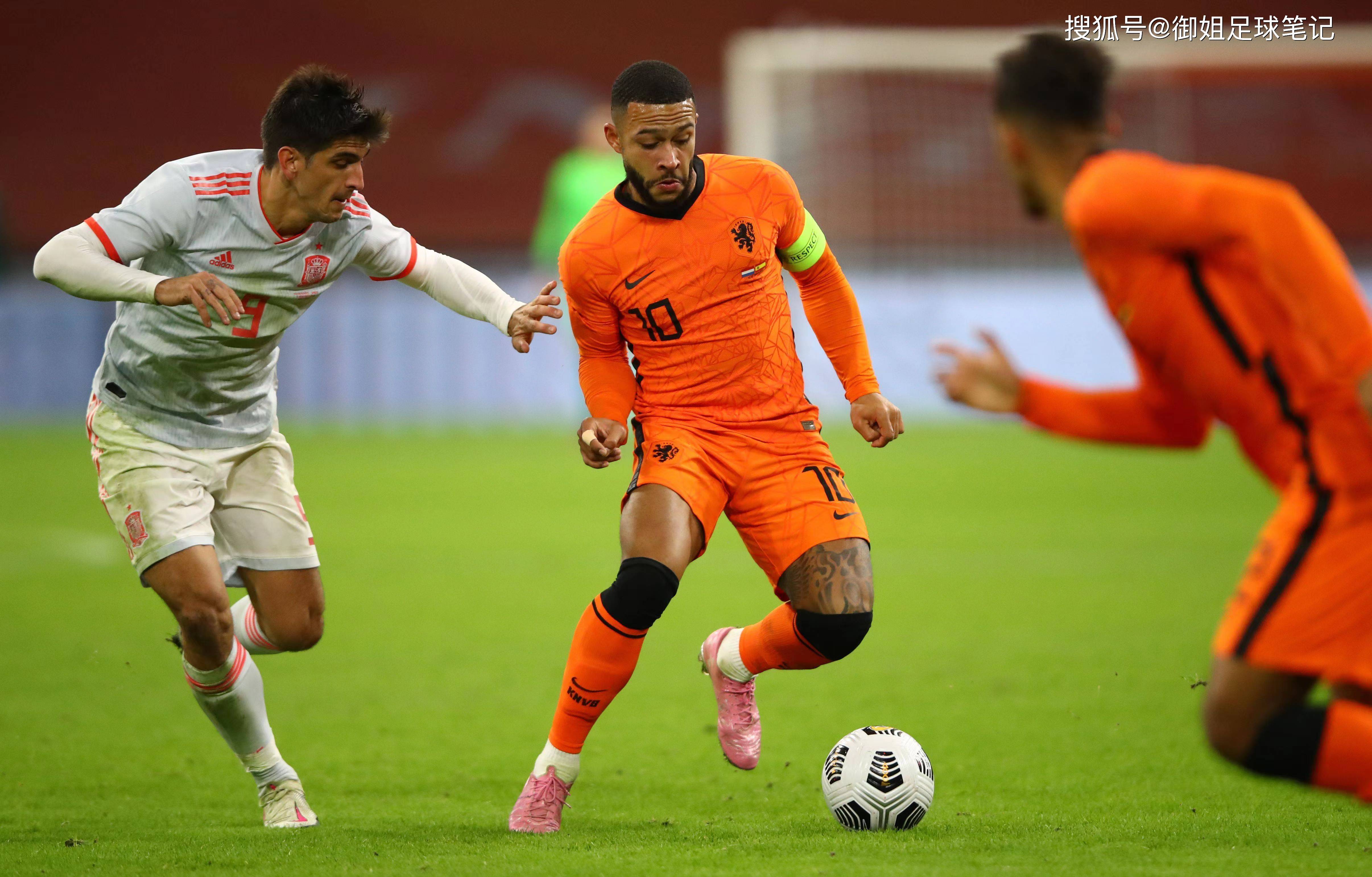 乌克兰队在欧预赛中闯出一片天地，气势如虹