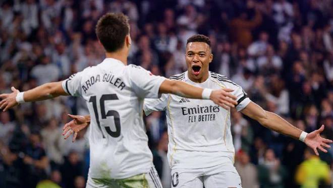 包含奥地利逆转哥伦比亚，姆巴佩刷新纪录的词条