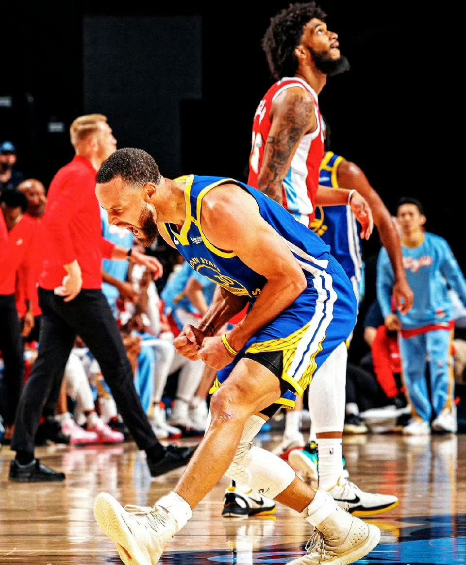 开云体育在线-勇士完胜魔术，保罗扛起全队