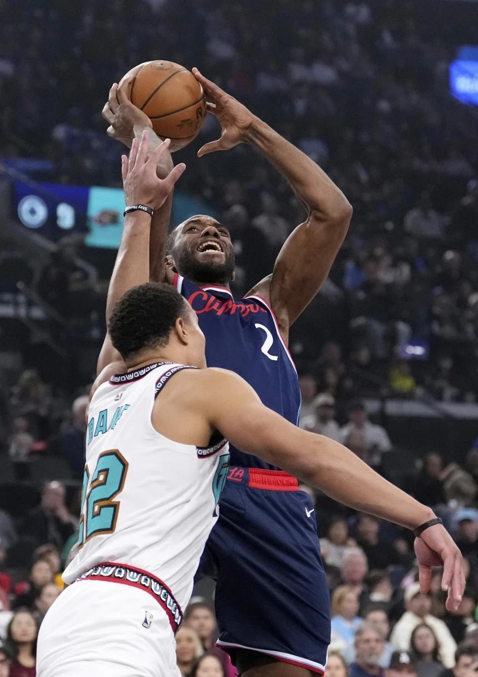 步行者力克灰熊，伦纳德点燃赛场