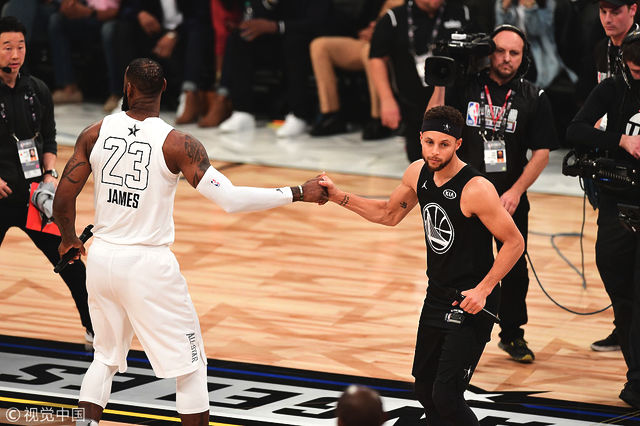 深圳队逆转辽宁队，詹姆斯扛起全队